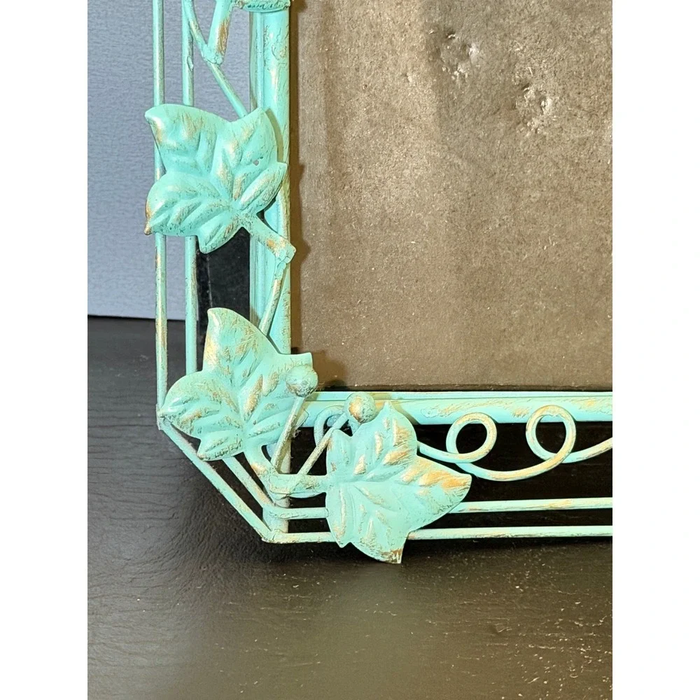 Ivy Leaf Photo Frame 5x7 Turquoise Color Distressed Metal cottage Core Whimsical